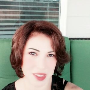 Meet your Posher, Karina